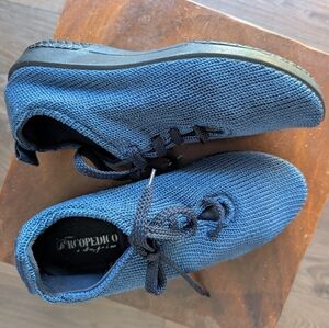 Arcopedico LS Laceup Shoes